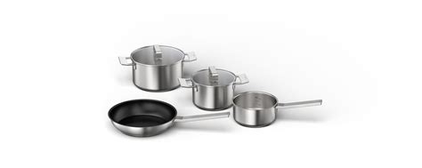 Prikaz različnih aluminijastih in gusastih posod
