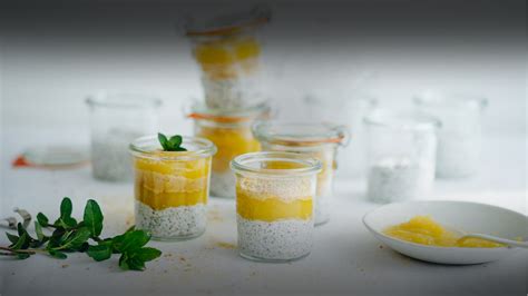 Chia puding s kakijevo kremo
