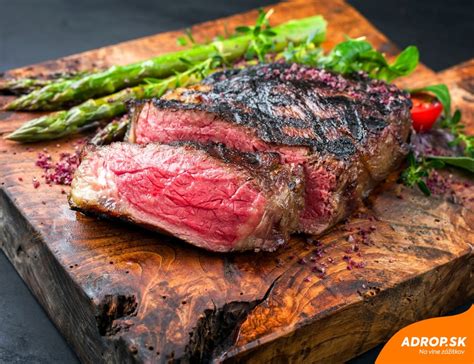 Fotografija različnih steakov v Steak House-u
