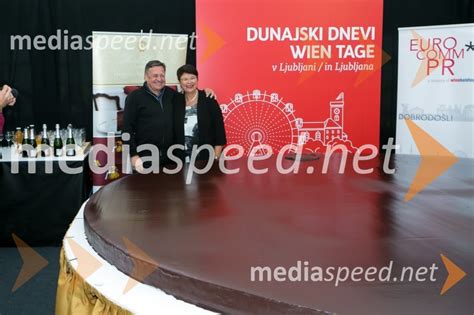 Fotografija dogodka z največjo Sacher torto v Ljubljani