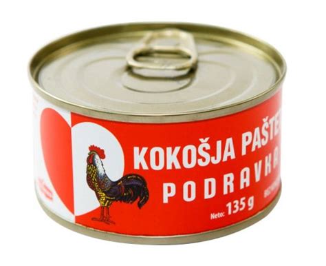 Tematska fotografija: domača kokošja pašteta na kruhu