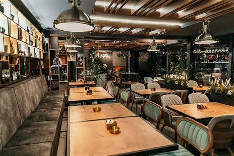 Arhivska fotografija lokala Karakter Bar v Ribčevem Lazu