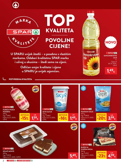 Fotografija sira SPAR PREMIUM na leseni deski.