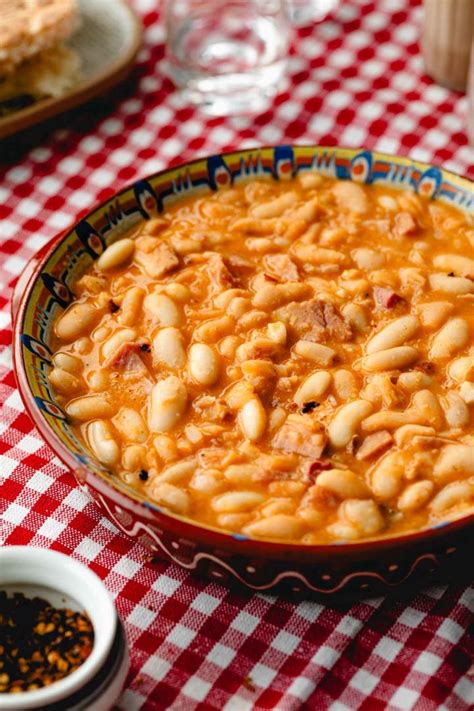 priprava pasulja s sestavinami