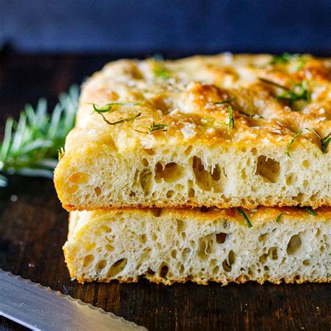 Globalna raznolikost kruhov z drožmi (npr. San Francisco sourdough, focaccia, injera)