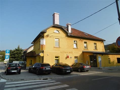 Raznolika ponudba pic in ostalih jedi v Pizzeriji Katrca 1905