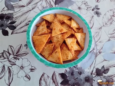 prikaz sestavin za začinjen tortilja čips