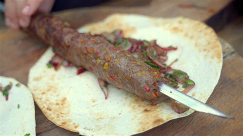 Fotografija: šiš kebab iz divjačine na žaru