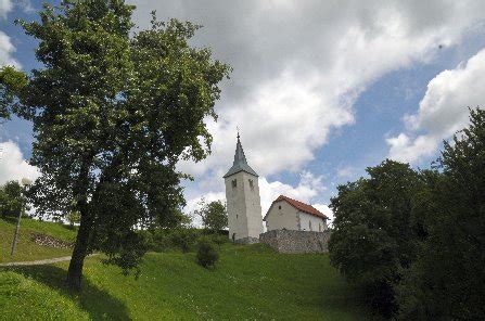 Fotografija: cerkev sv. Katarine v Šenčurju