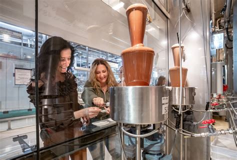 infografika z navodili za pripravo vroče čokolade Zotter