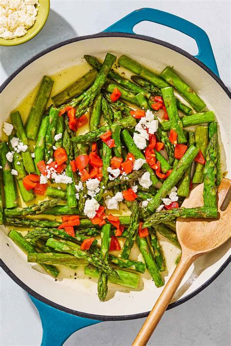 Thematic photo of various asparagus dishes