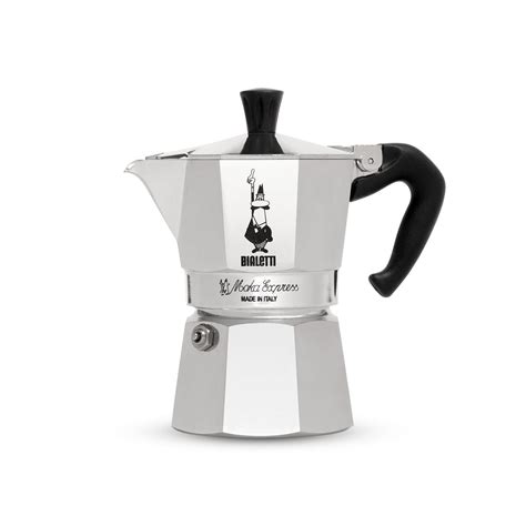 Tematska fotografija: razpored različnih Bialetti Moka kafetier