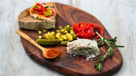 Kulinarična zaseka na kruhu