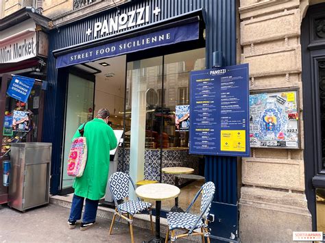 pogled na italijansko ulično hrano scaccia