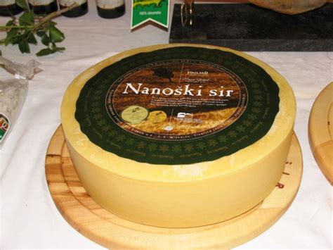 fotografija: sir Nanoški