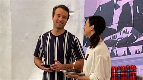Nika Rozman in Nik Škrlec v studiu oddaje Počitniški krompir
