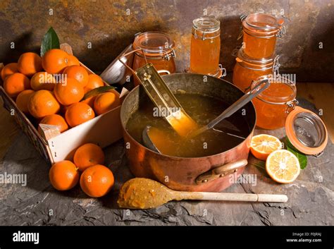 photo of washed oranges and tools for marmalade making