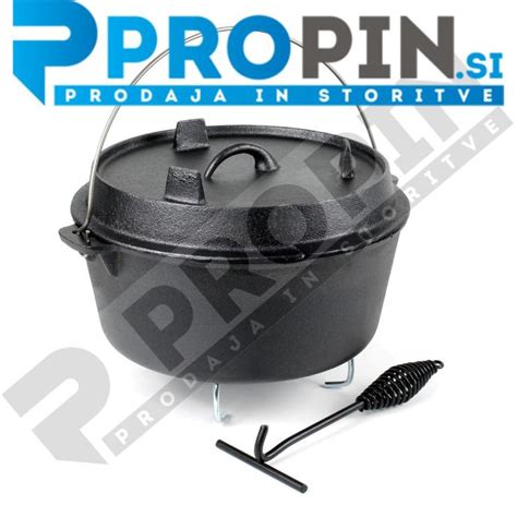 Fotografija litoželeznega Dutch Oven lonca, postavljenega na ogenj