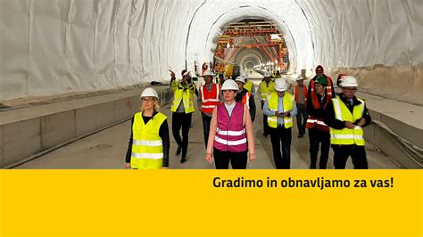 Zunanji posnetek Gostilne Dežmar ali splošno tematsko fotografijo prijetne gostilne