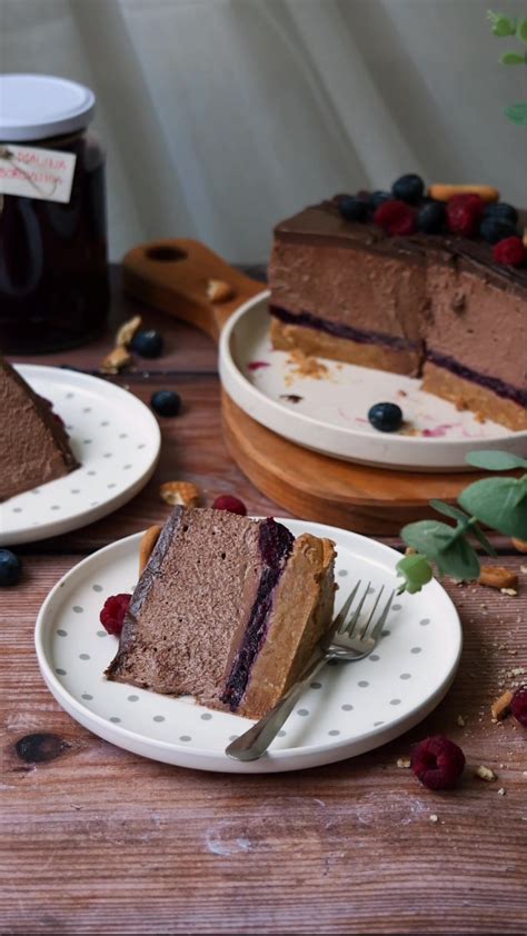 Fotografija čokoladno avokadove torte