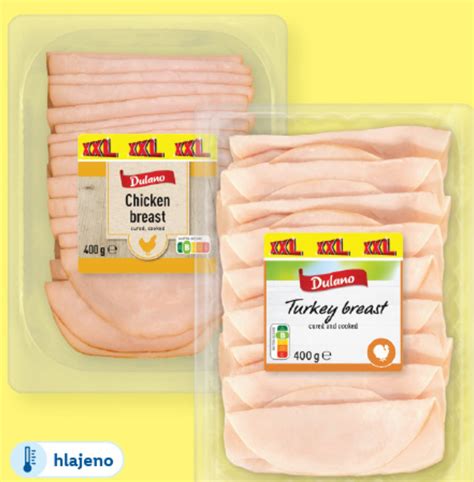 Pakirana piščančja in puranja prsa v trgovini Lidl, poudarek na označbi blagovne znamke