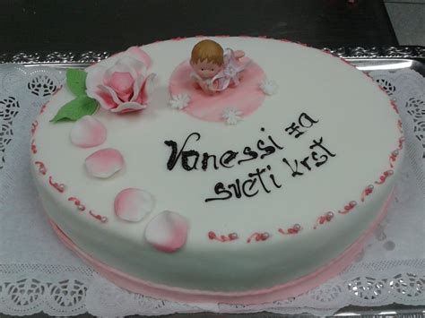 Primeri različnih oblik krstnih tort