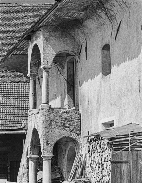 črno-bela fotografija Berzata Alirize, ustanovitelja slaščičarne