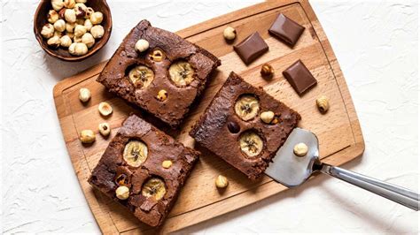 Ilustracija svežih sestavin za veganske brownije