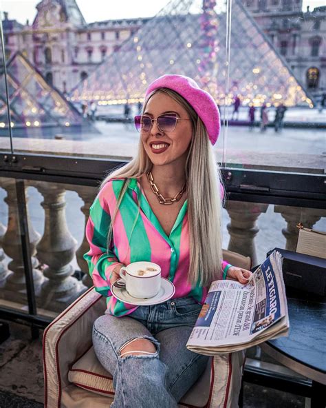 slovenska vplivnica Eva Centrih v Hoferjevem oglasu