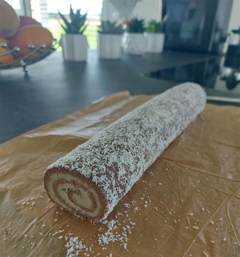Priprava čokoladnega biskvita: sestavine in postopek peke