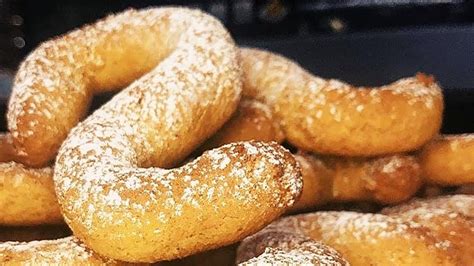 Fotografija tradicionalnih beneških piškotov Bussolà
