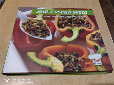 slika raznolikih jedi z maskarponejem