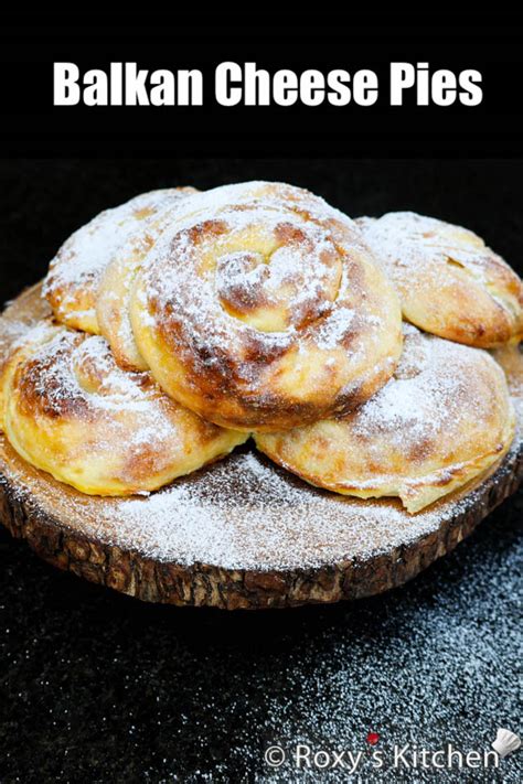 Infographic showing different ways to layer or fold Balkan pies