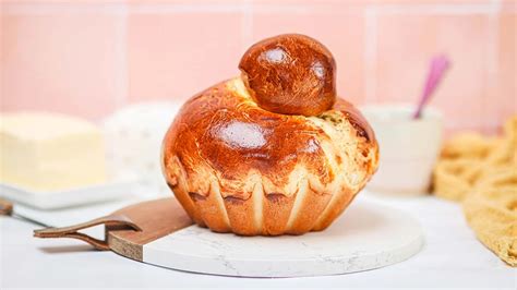 Thematic photo of Brioche à tête