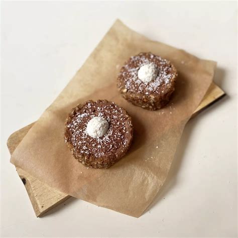 Sestavine za pripravo presne čokoladne pite