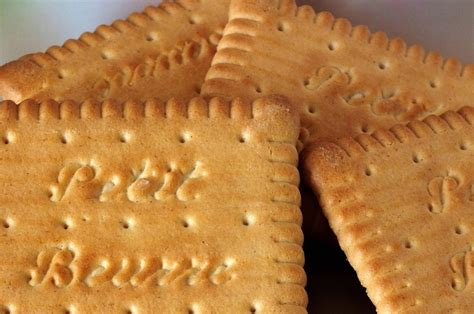 Slikovni prikaz: piškot Petit-Beurre z razloženim dizajnom