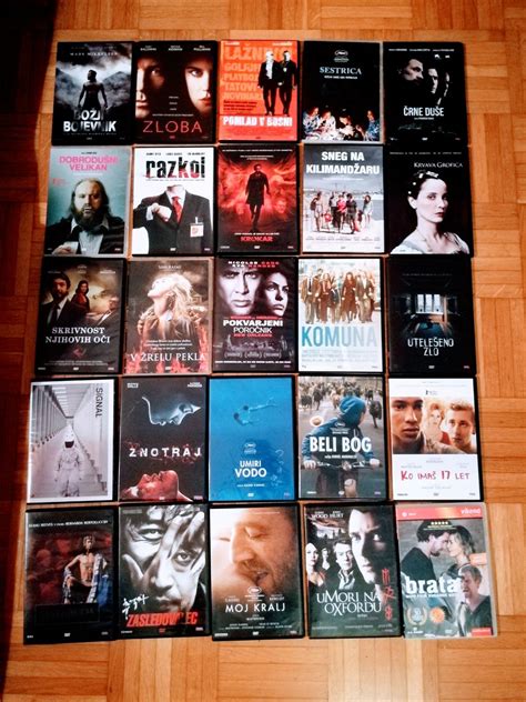 Kolekcija DVD filmov z nalepkami za podnapise