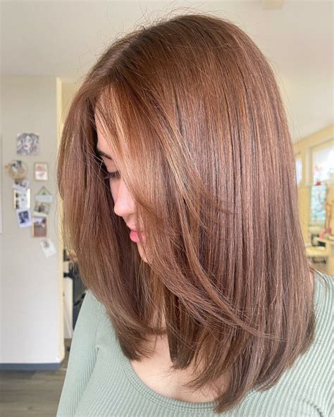 Thematic photo of hazelnut hair color