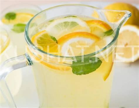 Fotografija limoninega šarklja s kuhanimi limonami