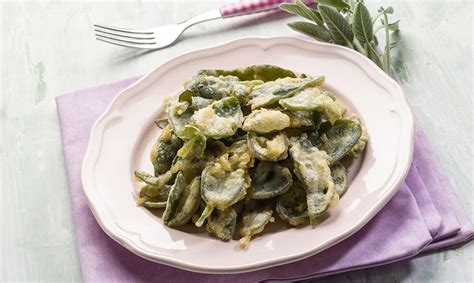 Hrustljavo ocvrti žajbljevi listi