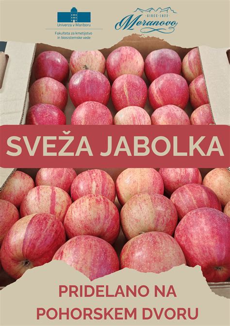 Sveža jabolka v leseni skledi, pripravljena za nadev