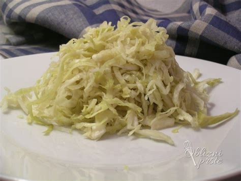 priprava delovne površine za kisanje zelja