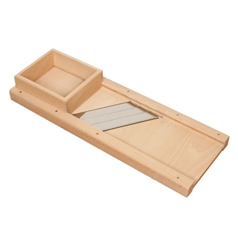 leseni ribež za zelje