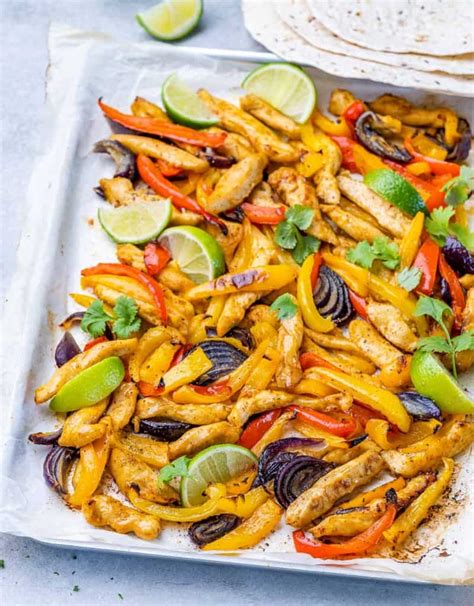 Infografika: Primerjava tacosa in fajitas