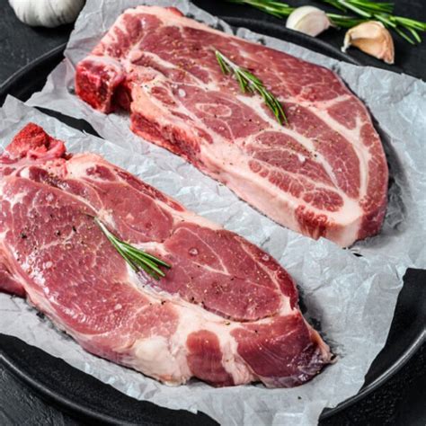 Ilustracija različnih kosov svinjine, primernih za žar (vratovina, kare, kotleti)