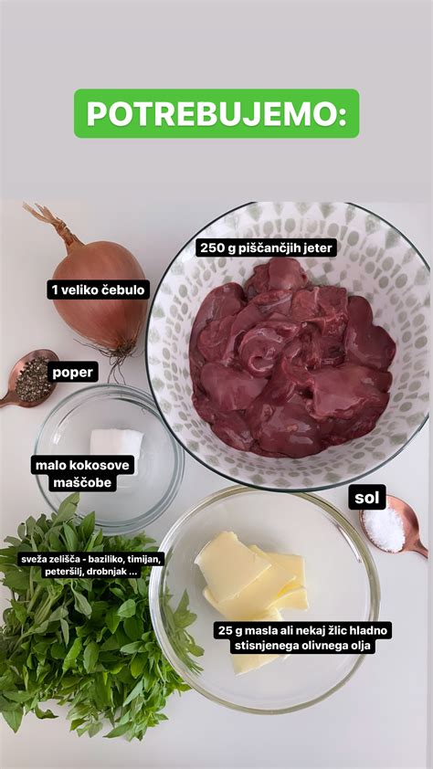 Tematsko foto sestavin za jetrno pašteto: jetra, čebula, maslo, začimbe