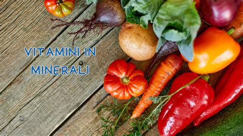 Tabela z osnovnimi vitamini in minerali, ki jih najdemo v različnih vrstah zelenjave (npr. korenje - beta-karoten, špinača - železo, brokoli - vitamin C).