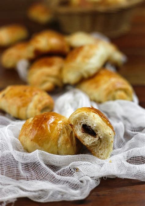 čokoladna peciva različnih oblik