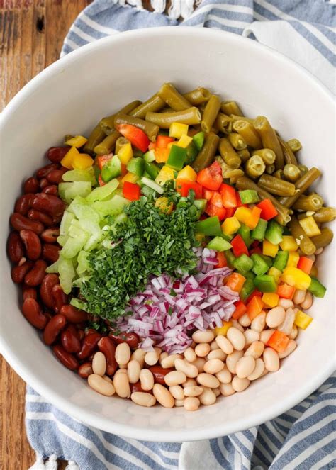 Colorful four-bean salad with herbs