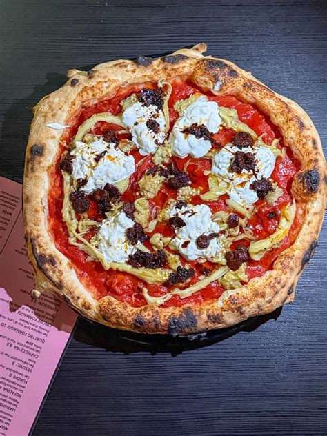 Primer jedi iz Pizzerije Shark